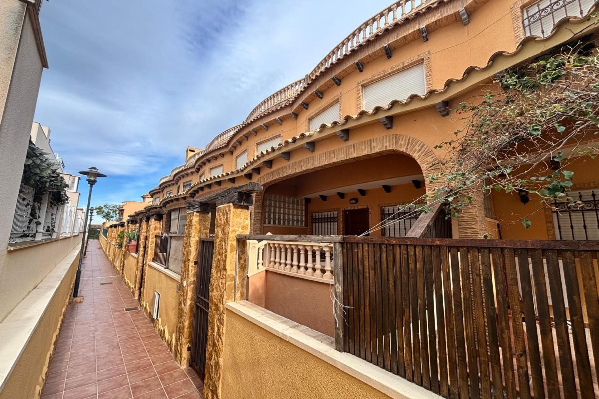 Townhouse In Guardamar Del Segura