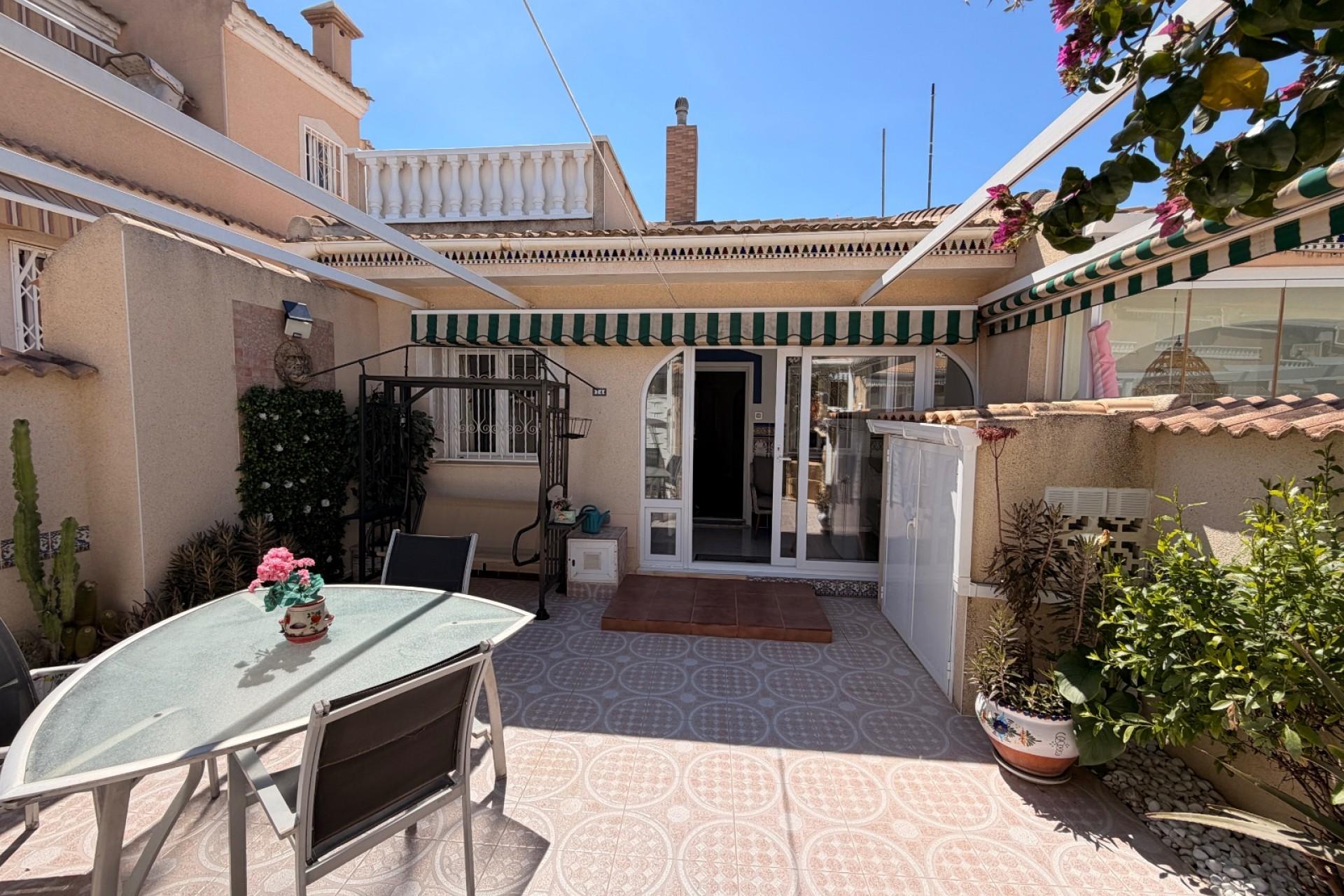 Bungalow In Dona Pepa