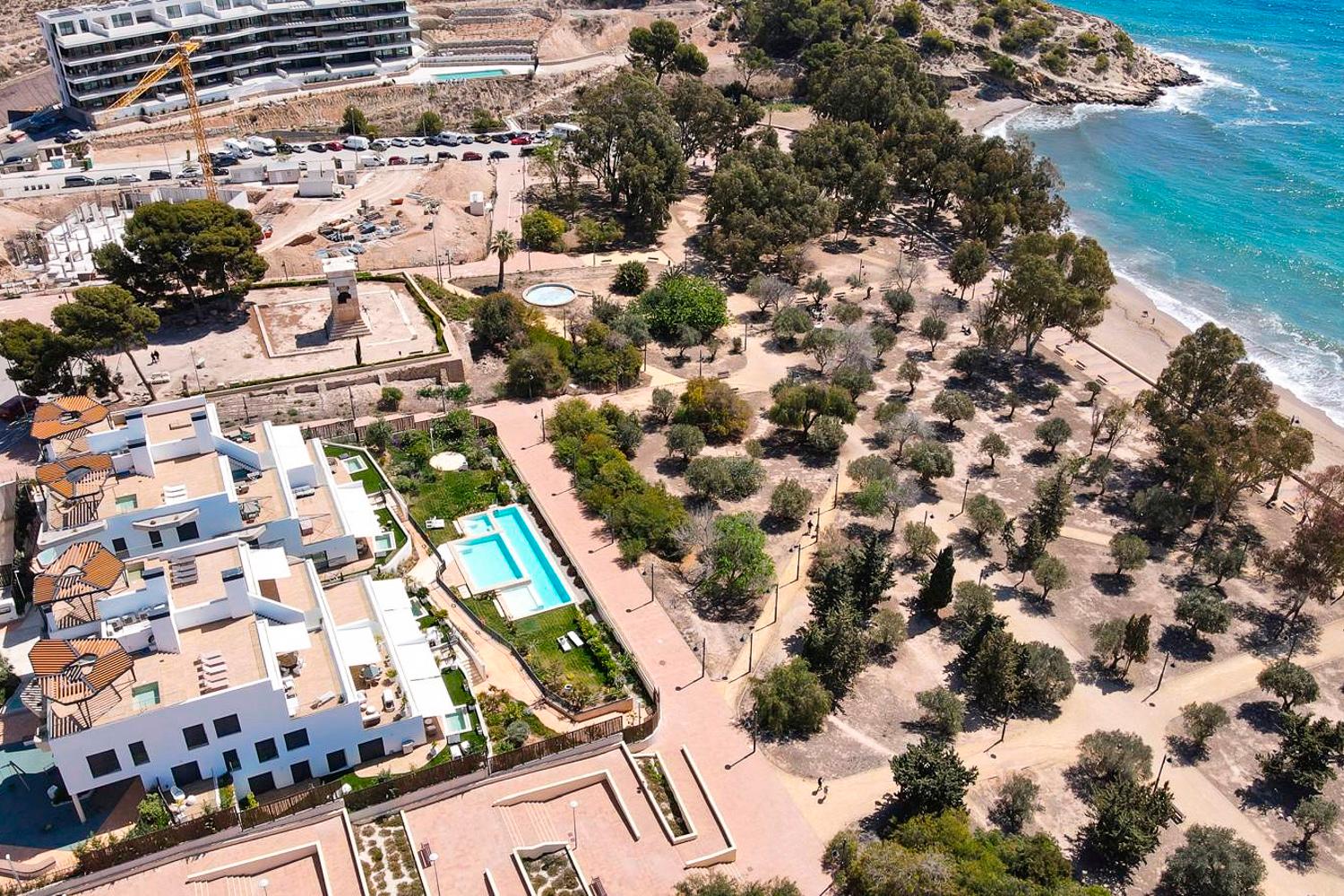 Apartment In Villajoyosa