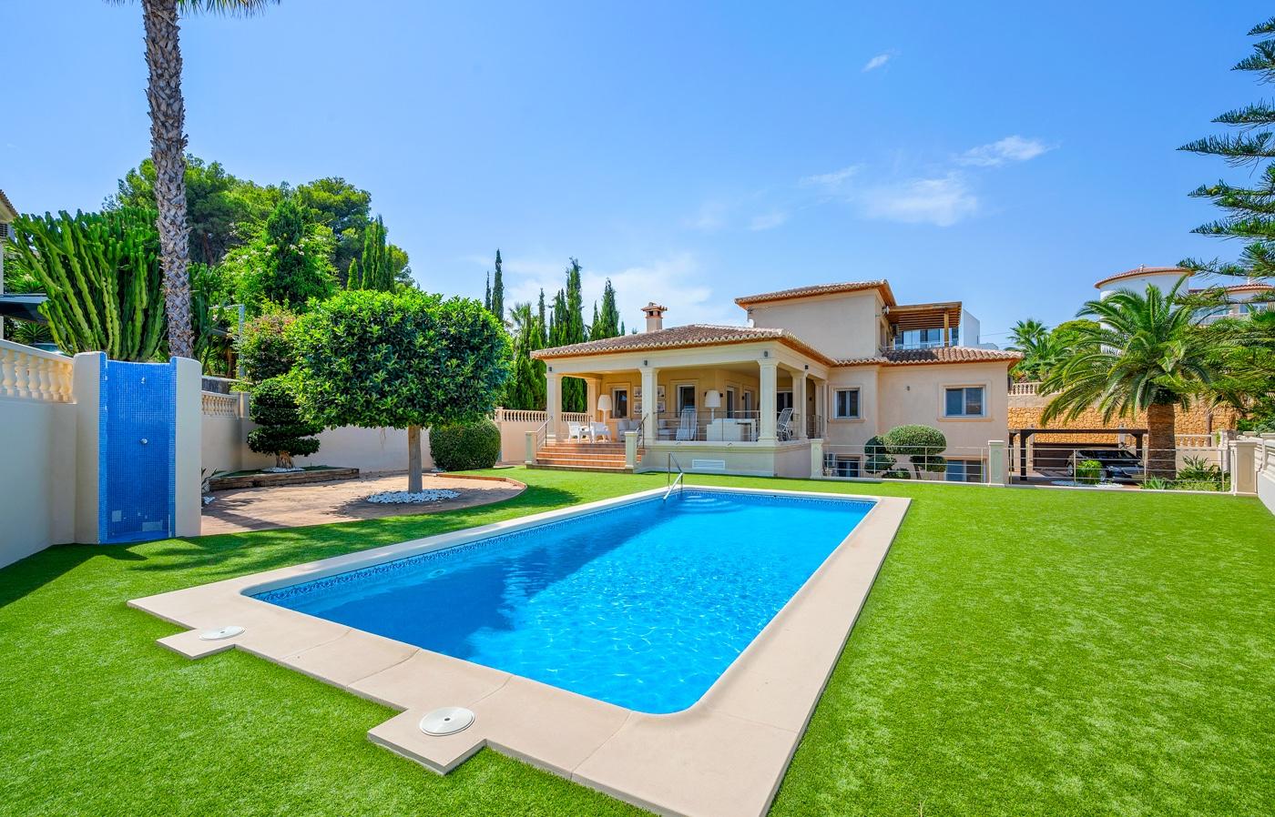 Villa In Benissa