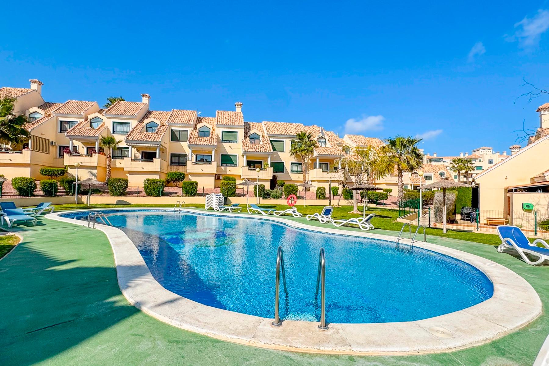 Apartment In Orihuela Costa
