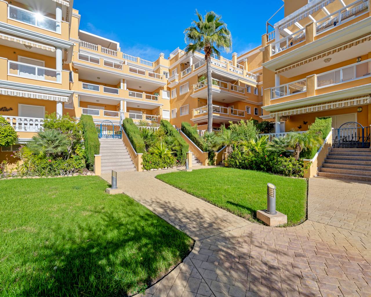 Apartment In Cabo Roig